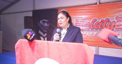 ”MALATYA AKÇADAĞ MEMLEKET GÜNLERİ” YOĞUN KATILIMLA BAŞLADI