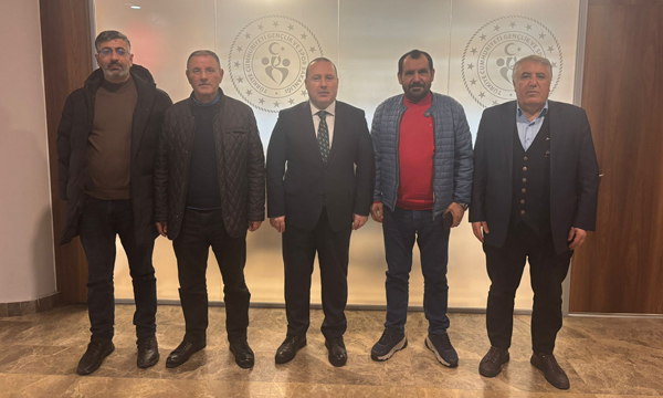 AV. UMUT ÖZKAN YEREL BASINI MİSAFİR ETTİ AV. UMUT ÖZKAN YEREL BASINI MİSAFİR ETTİ