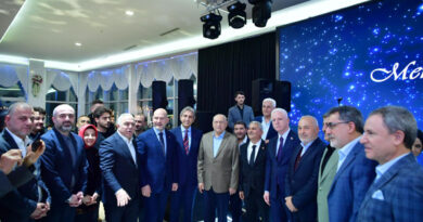 Zirve Gibi Düğün: Siyaset ve Bürokrasi Aynı Çatıda