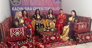 Kadınlar Sıra Gecelerine Yeni Bir Soluk Getirdi